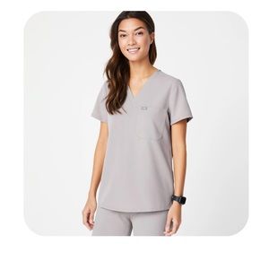 FIGS Slate Catarina scrub top